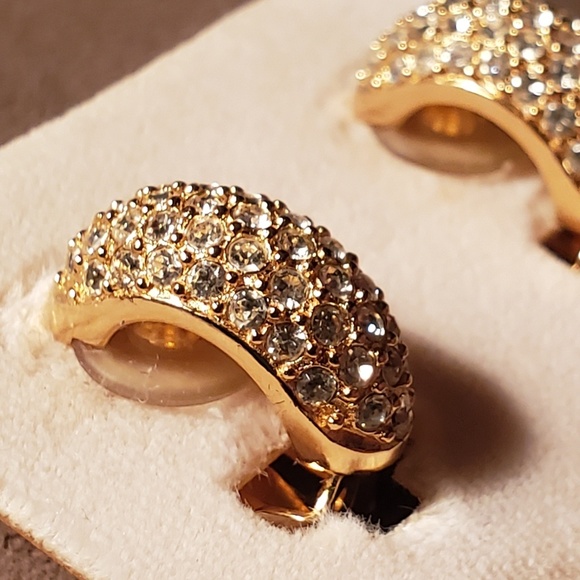 Christian Dior Earrings - Picture 2 of 2